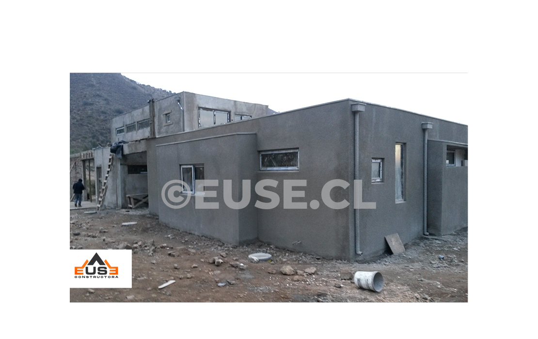 Revestimiento y Obras Exteriores